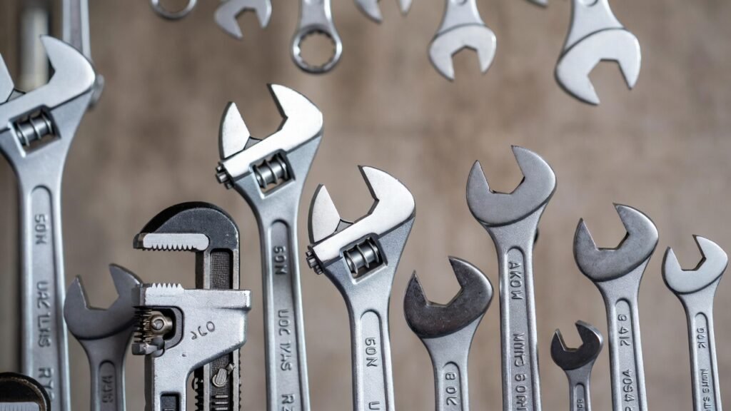 Wrench Manufacturer India Top Picks for Industrial Use Akar Auto Industries